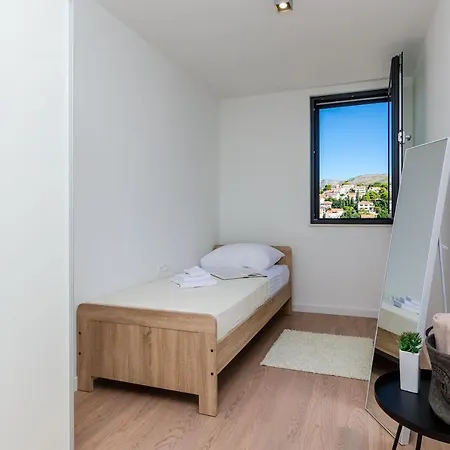 Luni * Dubrovnik