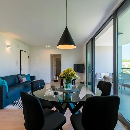 Apartment Luni *